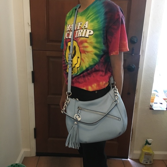 Michael Kors Cross Body Purse - Picture 4 of 5